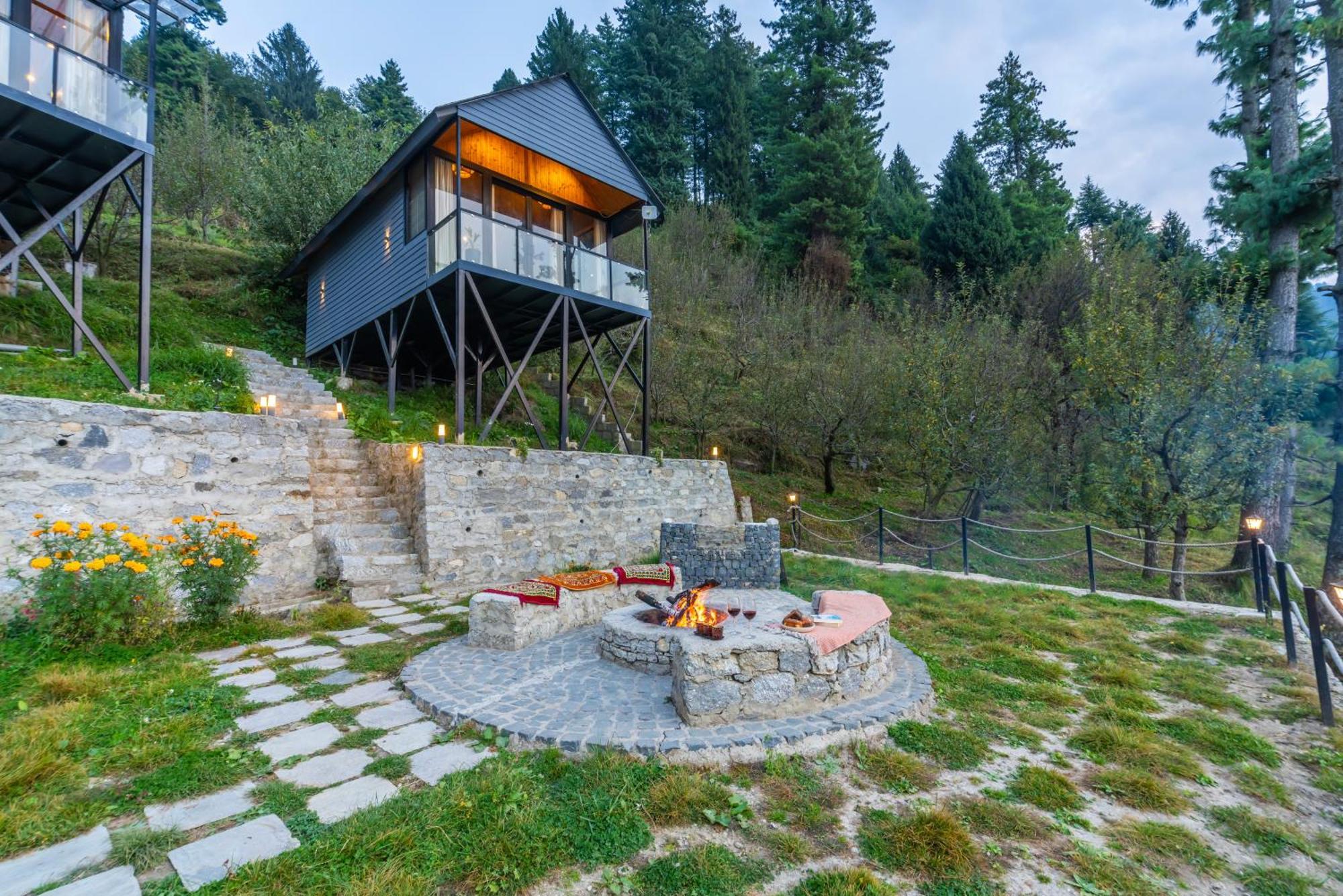 Montane Chalet , Sethan Manāli Exterior foto